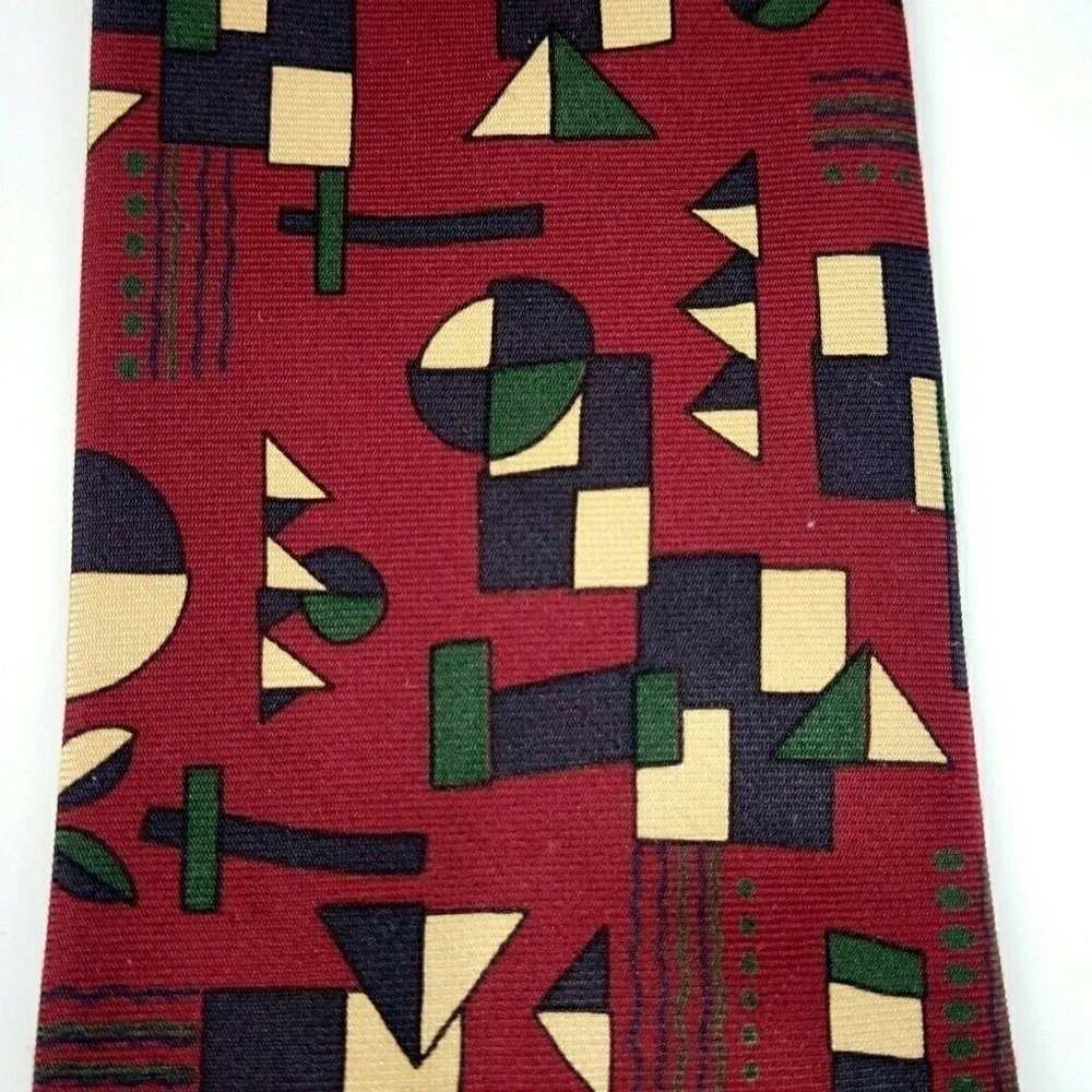 Lavatelli red black